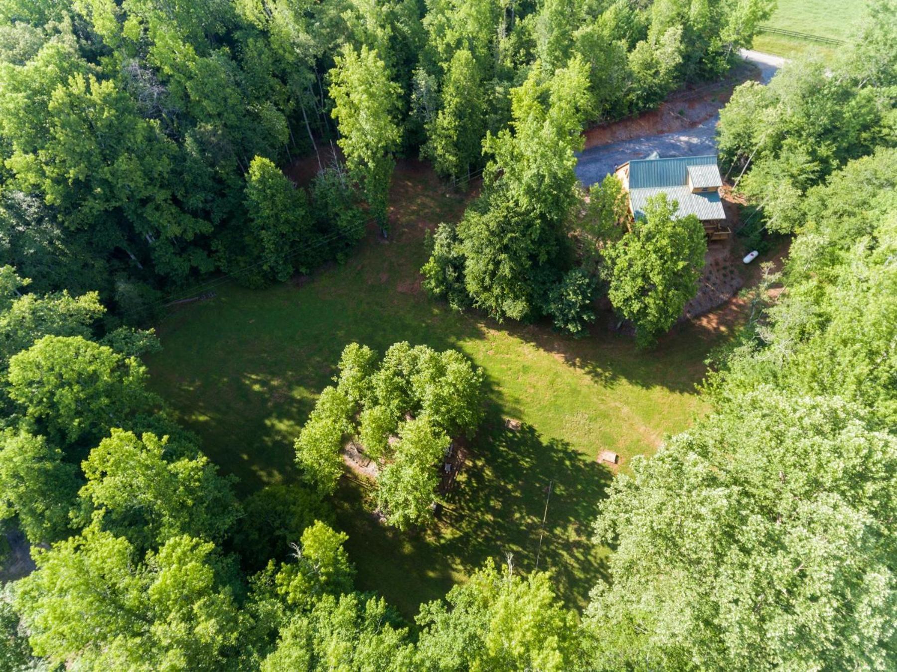 New Listing! Wine Country Retreat - 2 Bed, Hot Tub Villa Dahlonega Exterior photo